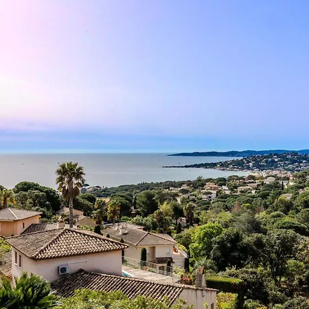 Holiday home Maison Des Loups Sainte-Maxime