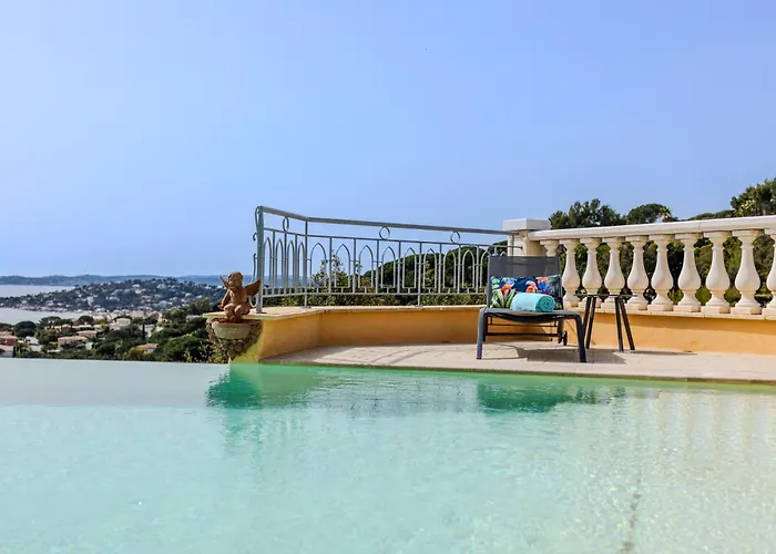 Vakantiehuis Provenzalische Maison Des Loups - Garten Mit Meerblick Und Infinity Pool By Riviera Homelife Sainte-Maxime